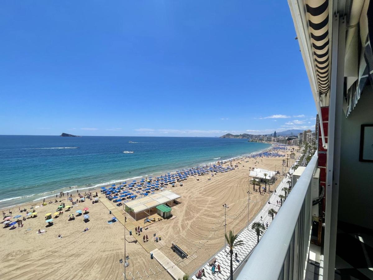 Tor Maraya Seafront Levante Beach Бенидорм Екстериор снимка